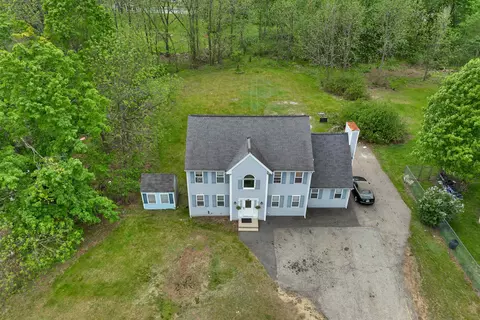 View/Area - 12 Chester Rd, Derry, NH 03038 photo 2 of 4