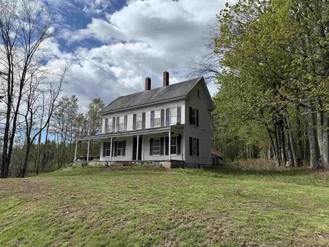 7 Water Village Rd, Ossipee, NH 03864