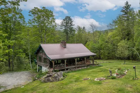 287 Powder Mill Rd, Londonderry, VT 05148