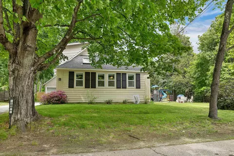 15 Snow St, Concord, NH 03303