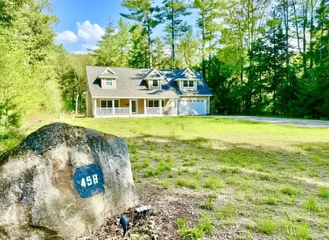 458 Town Hall Rd, Intervale, NH 03845