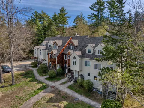 25 Hawk Rd #4, Conway, NH 03860