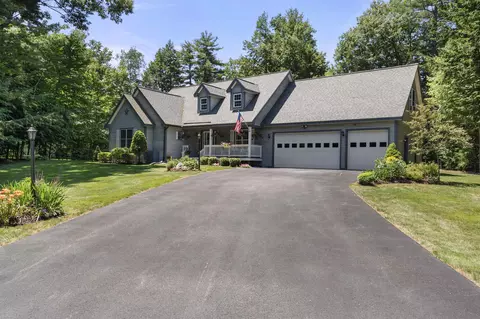 64 Long Bay Dr, Laconia, NH 03246