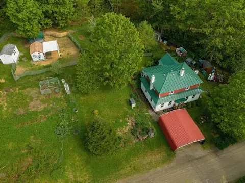 26 Baine Rd, Marlow, NH 03456