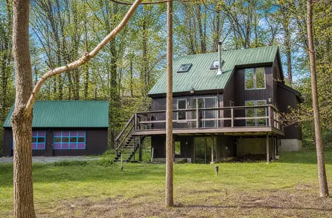 538 Beecher Hill Rd, Hinesburg, VT 05461
