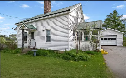 62 Bridge St, Colebrook, NH 03576