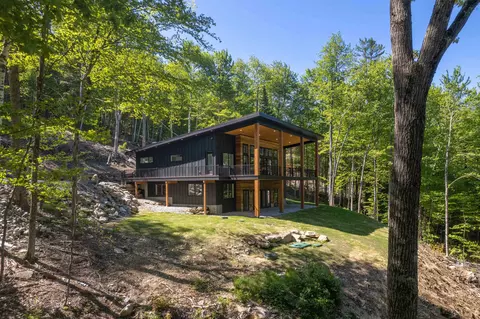 140 Echo View Dr, Plymouth, VT 05056