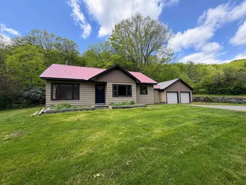 1057 Brockway Mills Rd, Springfield, VT 05156