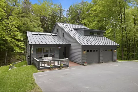 19 Hummingbird Hl, Grantham, NH 03753