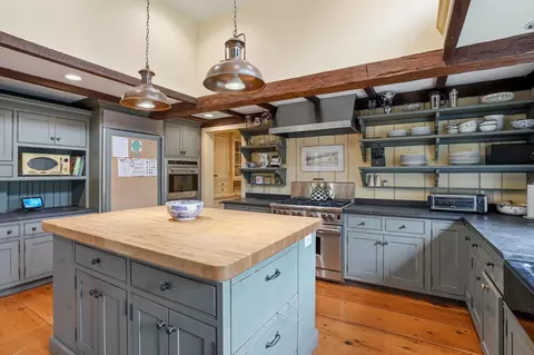 Kitchen - 515 E Surry Rd, Surry, NH 03431 photo 2 of 4