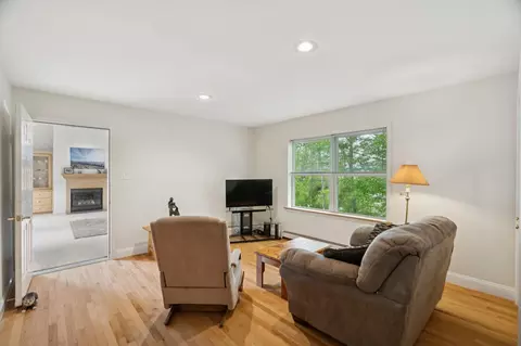 Living - 93 Belaski Rd, Windsor, VT 05089 photo 3 of 3
