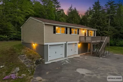34 Hollings Dr, Webster, NH 03303