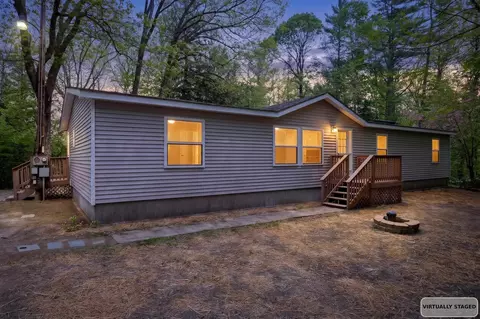 92 Moose Mountain Rd, Canaan, NH 03741