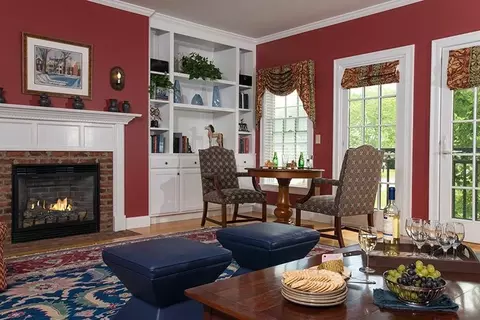 130 Depot St # B, Stowe, VT 05672