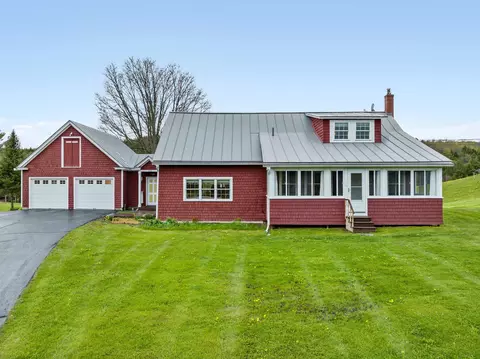 1402 Randolph Rd, Morristown, VT 05661
