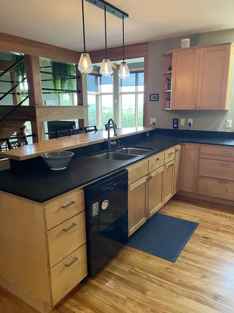 Kitchen - 335 Valley View Dr, Addison, VT 05491 photo 4 of 6