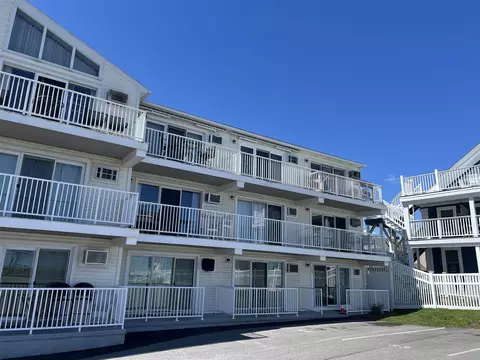 933 Ocean Blvd #308, Hampton, NH 03842