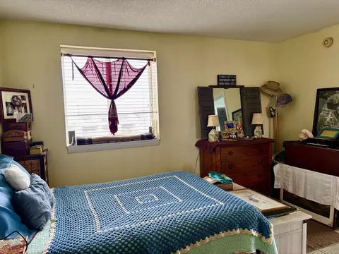 Bedroom - 933 Ocean Blvd #308, Hampton, NH 03842 photo 1 of 2