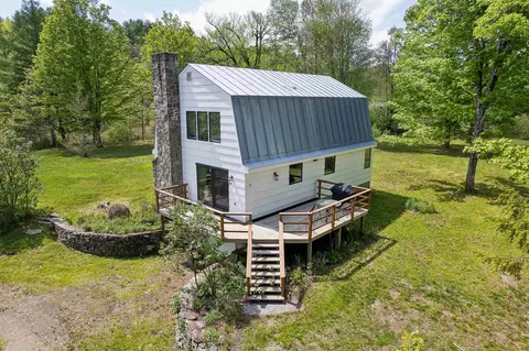 119 Ilsley Rd, Thetford, VT 05075