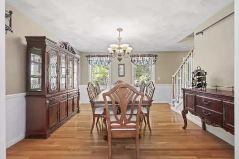 Dining - 3 Deerhaven Dr, Exeter, NH 03833 photo 2 of 4