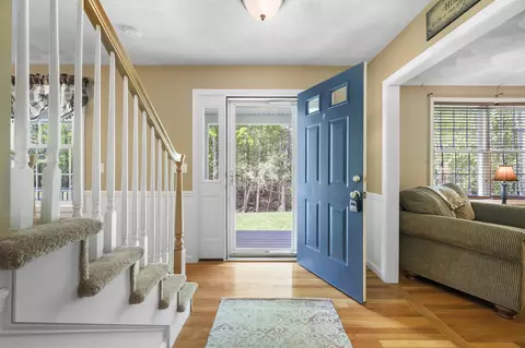 Entry Way - 3 Deerhaven Dr, Exeter, NH 03833 photo 1 of 9