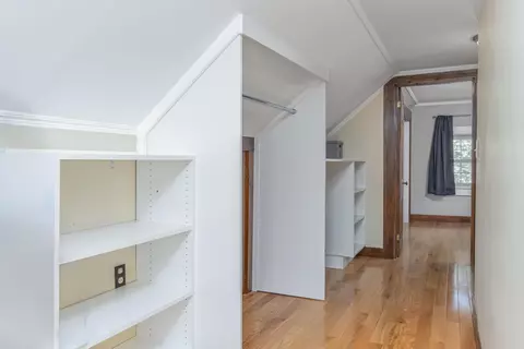 Entry Way - 39 Dearborn Ave, Hampton, NH 03842 photo 1 of 1