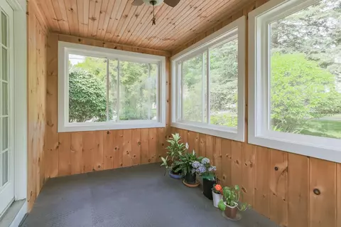 Exterior - 39 Dearborn Ave, Hampton, NH 03842 photo 14 of 22