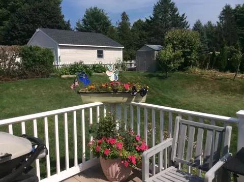 Exterior - 39 Dearborn Ave, Hampton, NH 03842 photo 20 of 22
