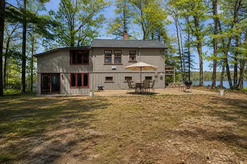 457 Lovell Lake Rd, Wakefield, NH 03872