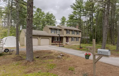 71 Keay Rd, Berwick, ME 03901