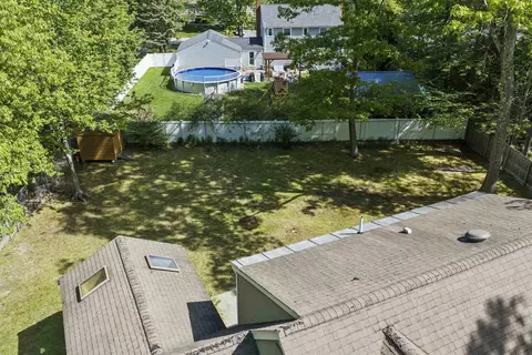 Exterior - 6 Patricia Ave, Exeter, NH 03833 photo 8 of 9
