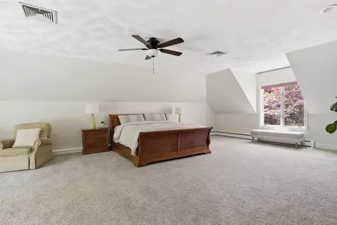 Bedroom - 54 Sharon Rd, Windham, NH 03087 photo 3 of 7