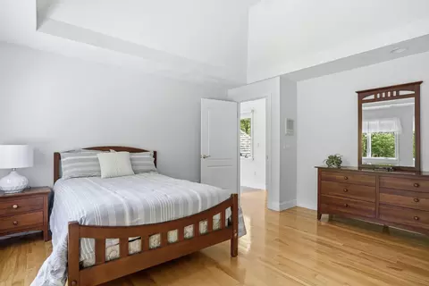 Bedroom - 54 Sharon Rd, Windham, NH 03087 photo 6 of 7