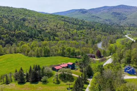 1319 Brandon Mountain Rd, Rochester, VT 05767