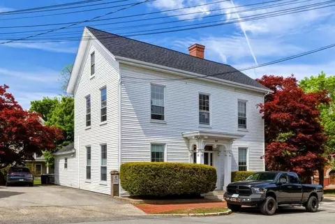 649 State St #A, Portsmouth, NH 03801