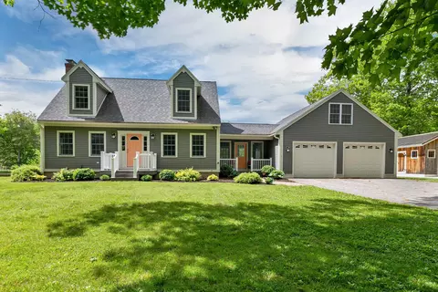 336 Portsmouth Ave, Stratham, NH 03885