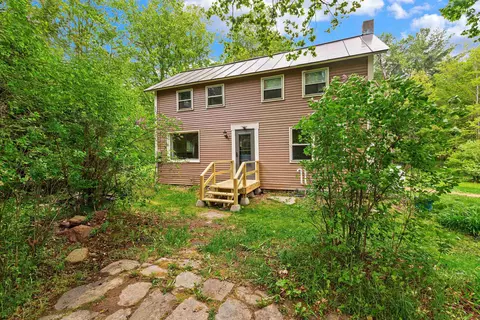 1757 Wildlife Rd, White River Junction, VT 05001