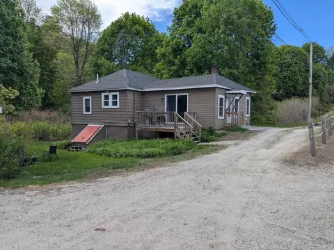 20 Daniel Webster Hwy, Plymouth, NH 03264