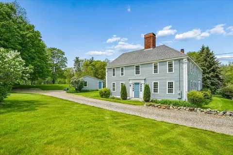 245-247 Danville Rd, Fremont, NH 03044