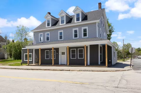 75 Main St, Milton, NH 03852
