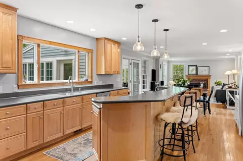 Kitchen - 5 Young Ln, Rye, NH 03870 photo 3 of 3