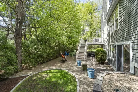 Exterior - 35 Exeter Farms Rd, Exeter, NH 03833 photo 8 of 12