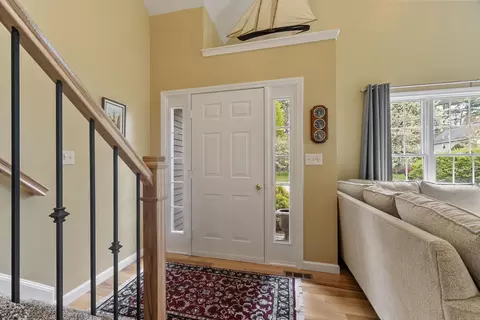 Entry Way - 35 Exeter Farms Rd, Exeter, NH 03833 photo 1 of 7