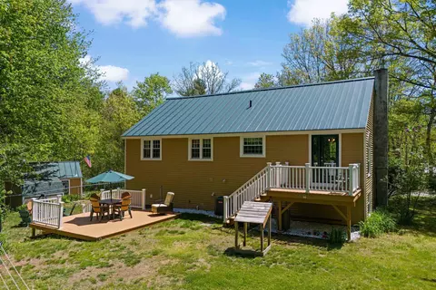 Exterior - 1848 Hooksett Rd, Hooksett, NH 03106 photo 3 of 11
