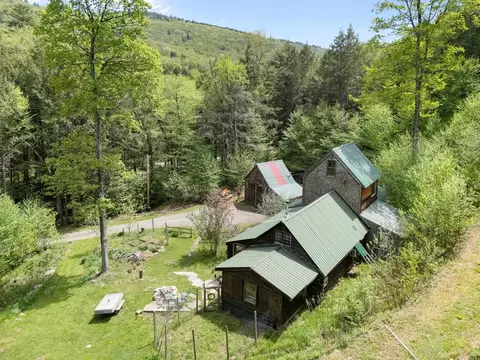 Exterior - 442 Brookline Rd, Newfane, VT 05345 photo 10 of 11