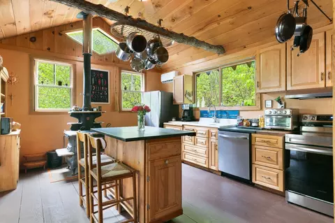 Kitchen - 442 Brookline Rd, Newfane, VT 05345 photo 1 of 5
