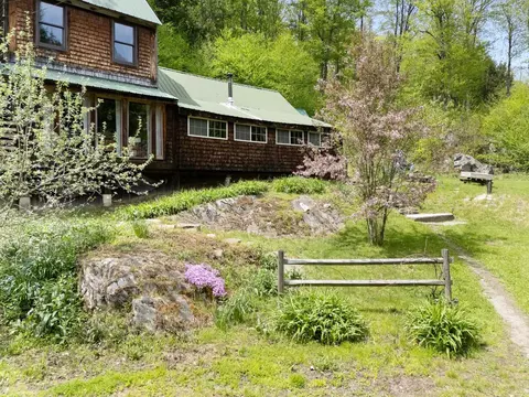 Exterior - 442 Brookline Rd, Newfane, VT 05345 photo 1 of 11