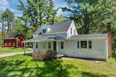 521 Governor Wentworth Hwy, Tuftonboro, NH 03850