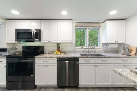 Kitchen - 1644 Upper Dummerston Rd, Brattleboro, VT 05301 photo 1 of 5