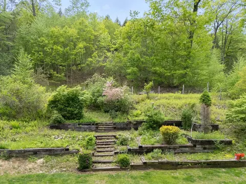 Exterior - 1644 Upper Dummerston Rd, Brattleboro, VT 05301 photo 2 of 5